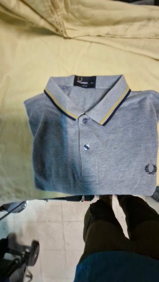 Polo Fred Perry Gris Talla XL slim fit como una L.