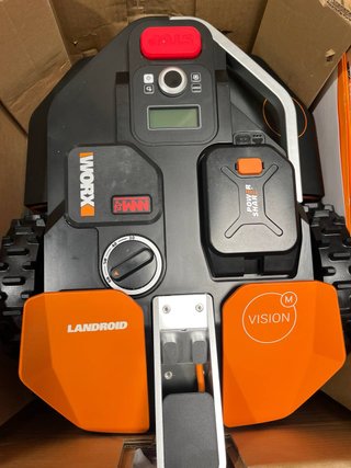 Cortacésped robótico WORX Landroid Vision M550 WR2
