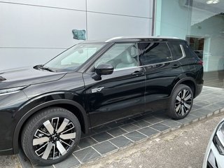 Mitsubishi Outlander PHEV Kaiteki+ 4WD