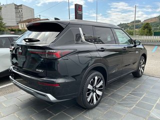 Mitsubishi Outlander PHEV Kaiteki+ 4WD
