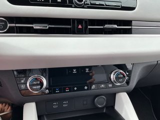 Mitsubishi Outlander PHEV Kaiteki+ 4WD