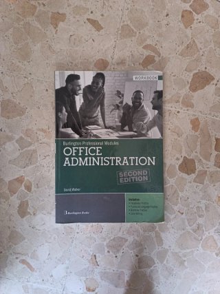 Office Administrative Ejer