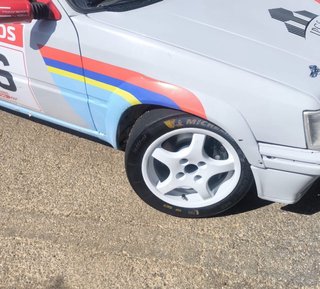 Peugeot 205 1988