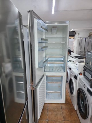 NEVERA AEG CON GARANTIA Y ENVIO