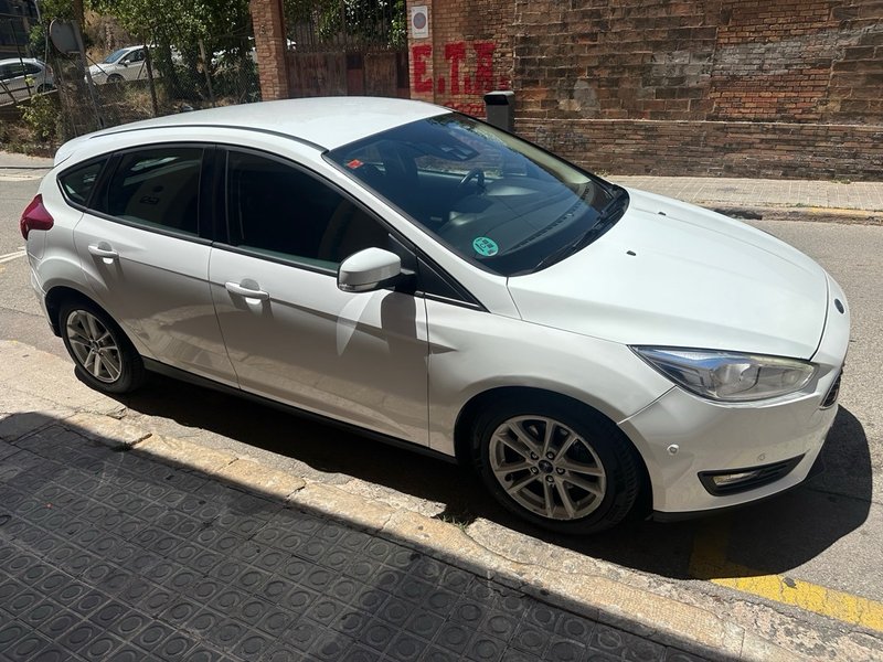 Ford Focus 2016, foto 3