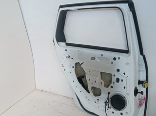 Puerta trasera izquierda peugeot 308 sw 487100