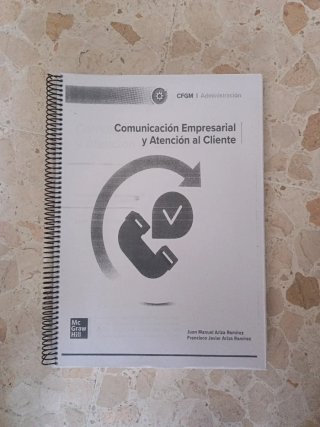 Libro comunicación empresarial y atención al clien