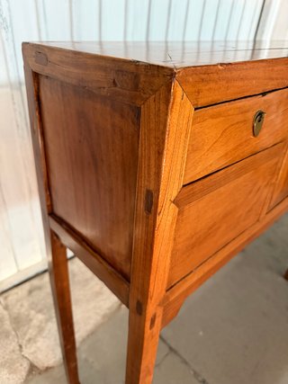 Consola Antigua Oriental de Madera maciza