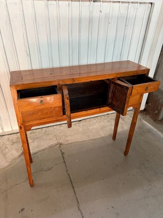 Consola Antigua Oriental de Madera maciza