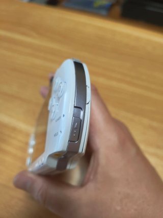 PSP 3004 Blanco Perla + cámara + accesorios