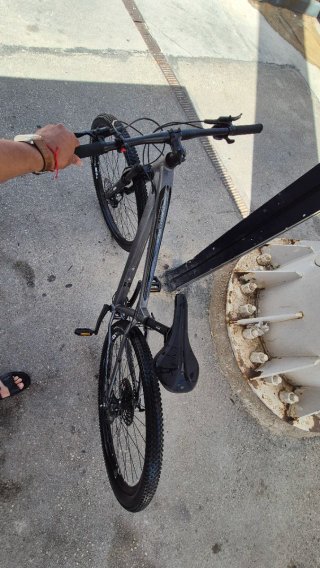 Bicicleta de Montaña Gris