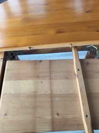 Mesa de comedor redonda con 3 sillas