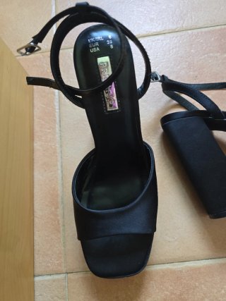Tacones negros plataforma