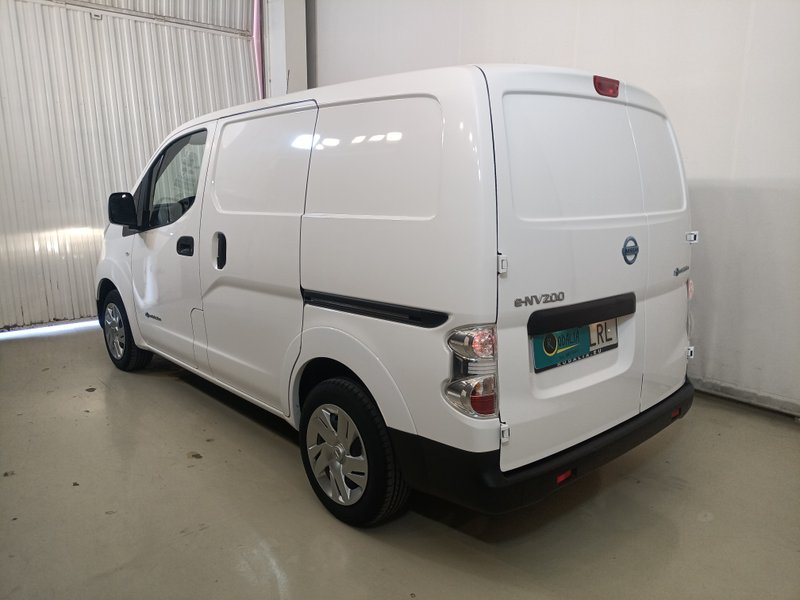 Nissan Evalia 2021, foto 5
