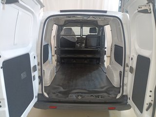 Nissan NV200 2021