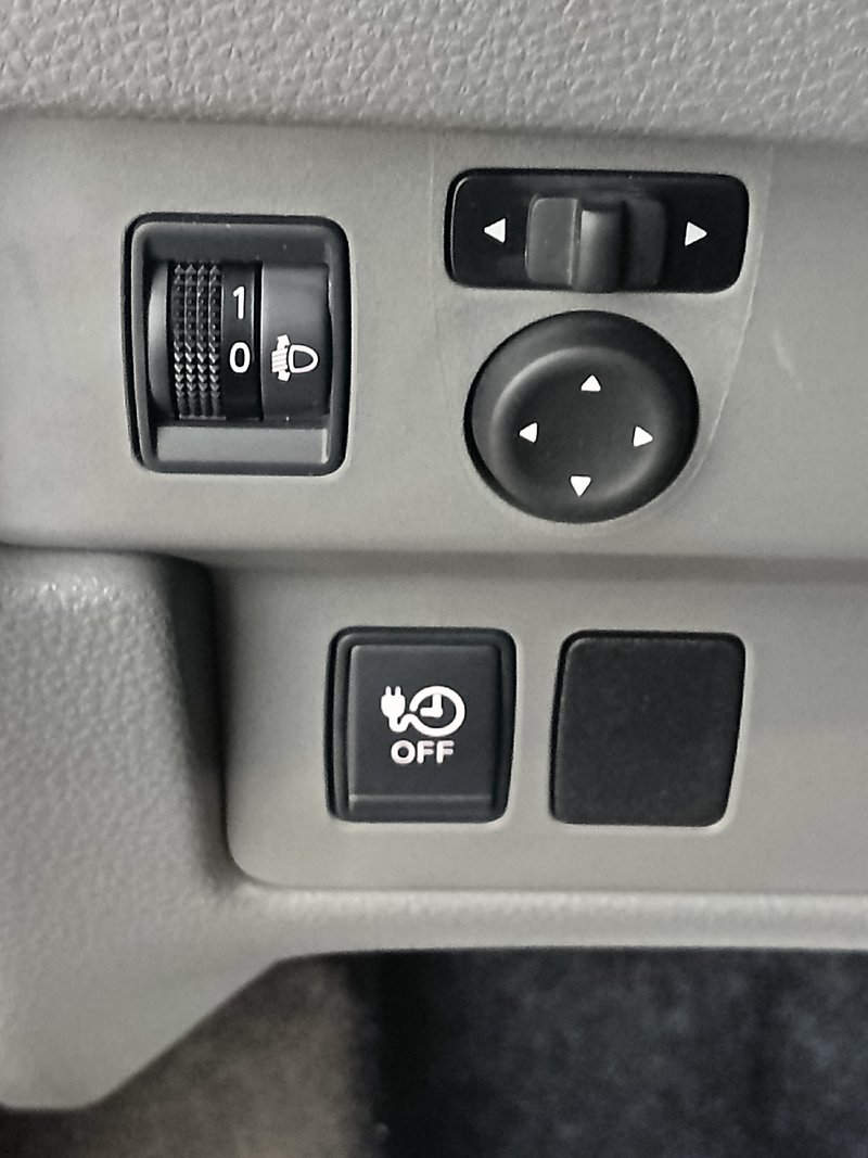 Nissan Evalia 2021, foto 17