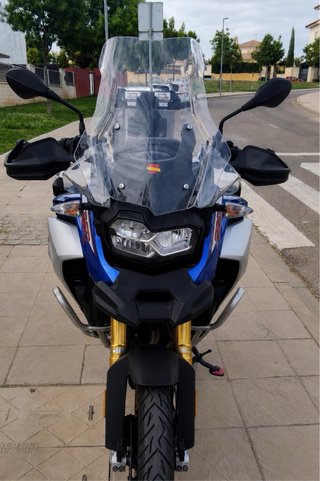 BMW F850 GS Adventure Rallye. Full equip.