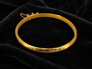 Elegante pulsera tipo caña Oro 18KL JAE-TRA1928