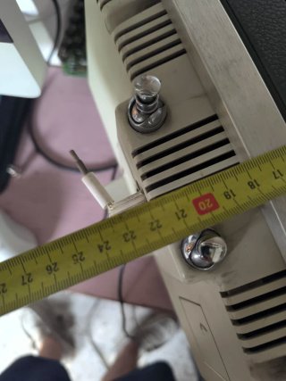 Televisión Vintage Lavis Beige y Negro