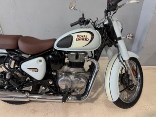 Royal Enfield Classic 350 Blanca