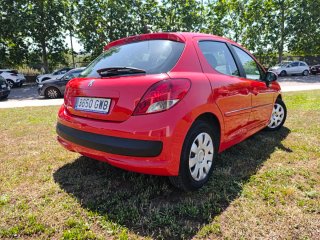 Peugeot 207 2009
