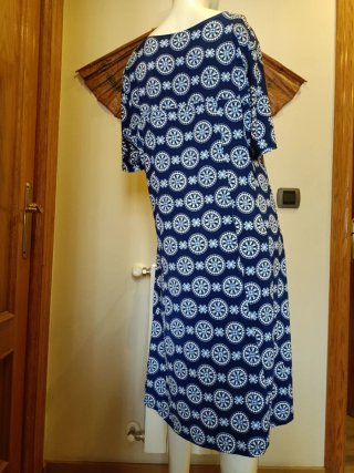 Vestido nuevo estampado fabricado en España