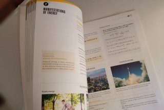 Physics and Chemistry 2 ESO Libro Física y Química