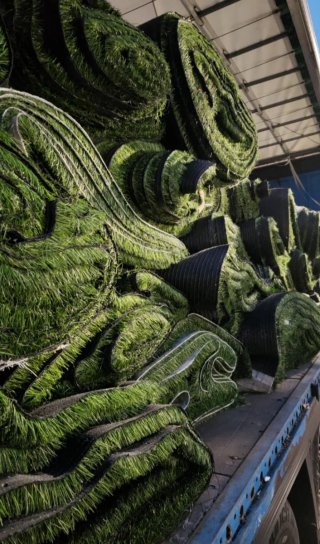 *Stock de césped artificial - varios midelos*