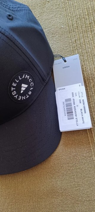 Cappellino Stella McCartney x Adidas Nero