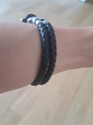 Pulsera Cuero Negra Ancla Plata