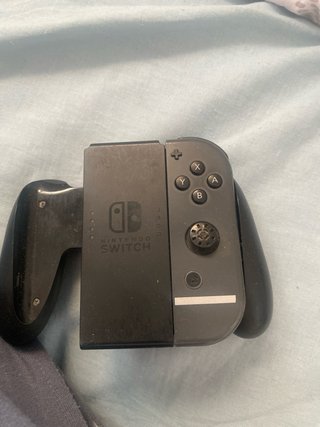 Nintendo Switch Negra (sin Joy-Cons)