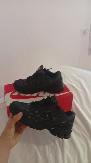 New Balance Zapatillas Negras