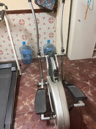 Bicicleta Elíptica Gimnasio