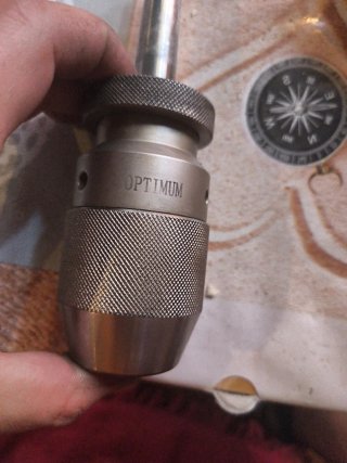 Portabrocas OPTIMUM costó 120