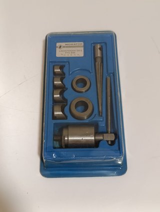 Set Fustelle Taglialamiere Monacor PTS-895