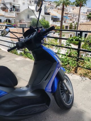 Piaggio Beverly 125cc Azul/Gris