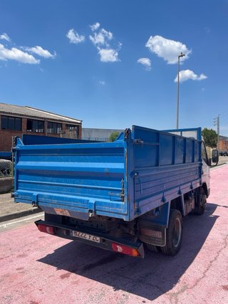 Mitsubishi Canter Basculante 2006