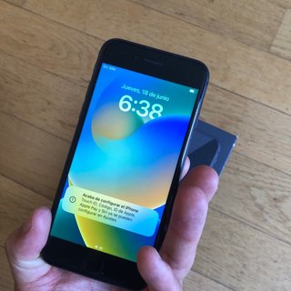 iPhone 8 64GB Space Gray