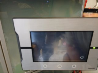 Pantalla Omron NA5-7W001B