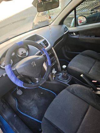 Peugeot 207 2007