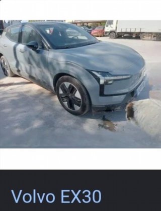 Volvo EX30 para despiece (piezas)