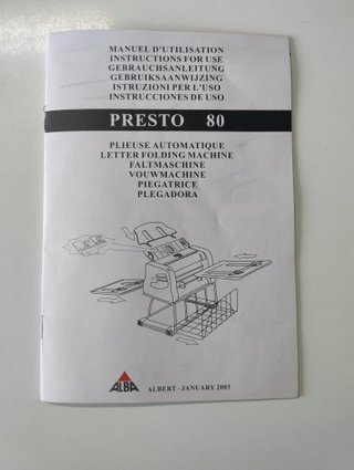 Plegadora de papel para oficina