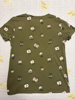 Camiseta Bershka Estampado Ojos Talla XS