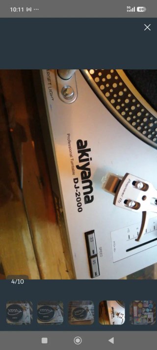 Akiyama DJ-2000 Studio Turntable usado aguja nueva