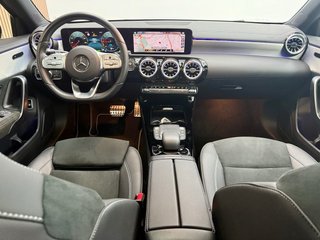 Mercedes-Benz Clase A250e black edition