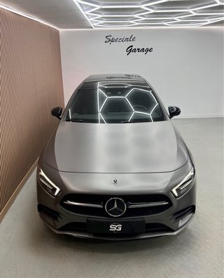 Mercedes-Benz Clase A250e black edition