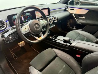 Mercedes-Benz Clase A250e black edition