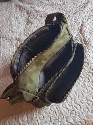 Bolso de hombro verde militar