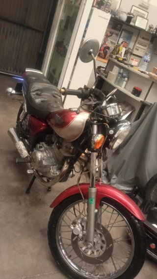 Yamaha SR-250 Special