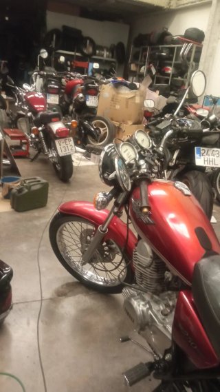 Yamaha SR-250 Special
